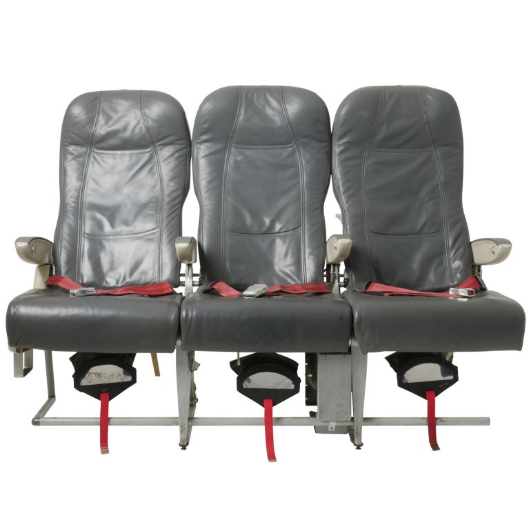 o230575_aircraft-seats_airbus-a320-family_recaro_3510a366-main