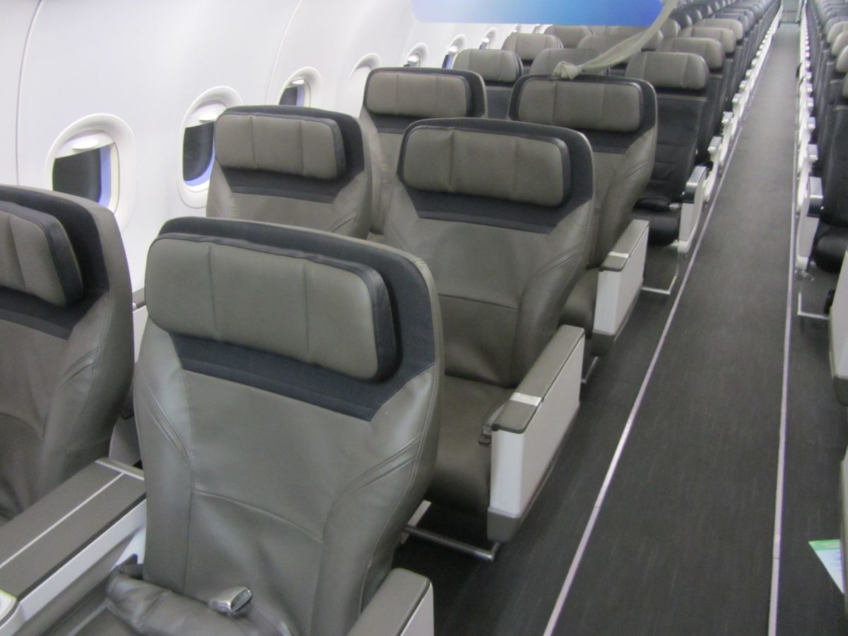 Recaro 4710AY54 Business Class Seats - aviationgate.com